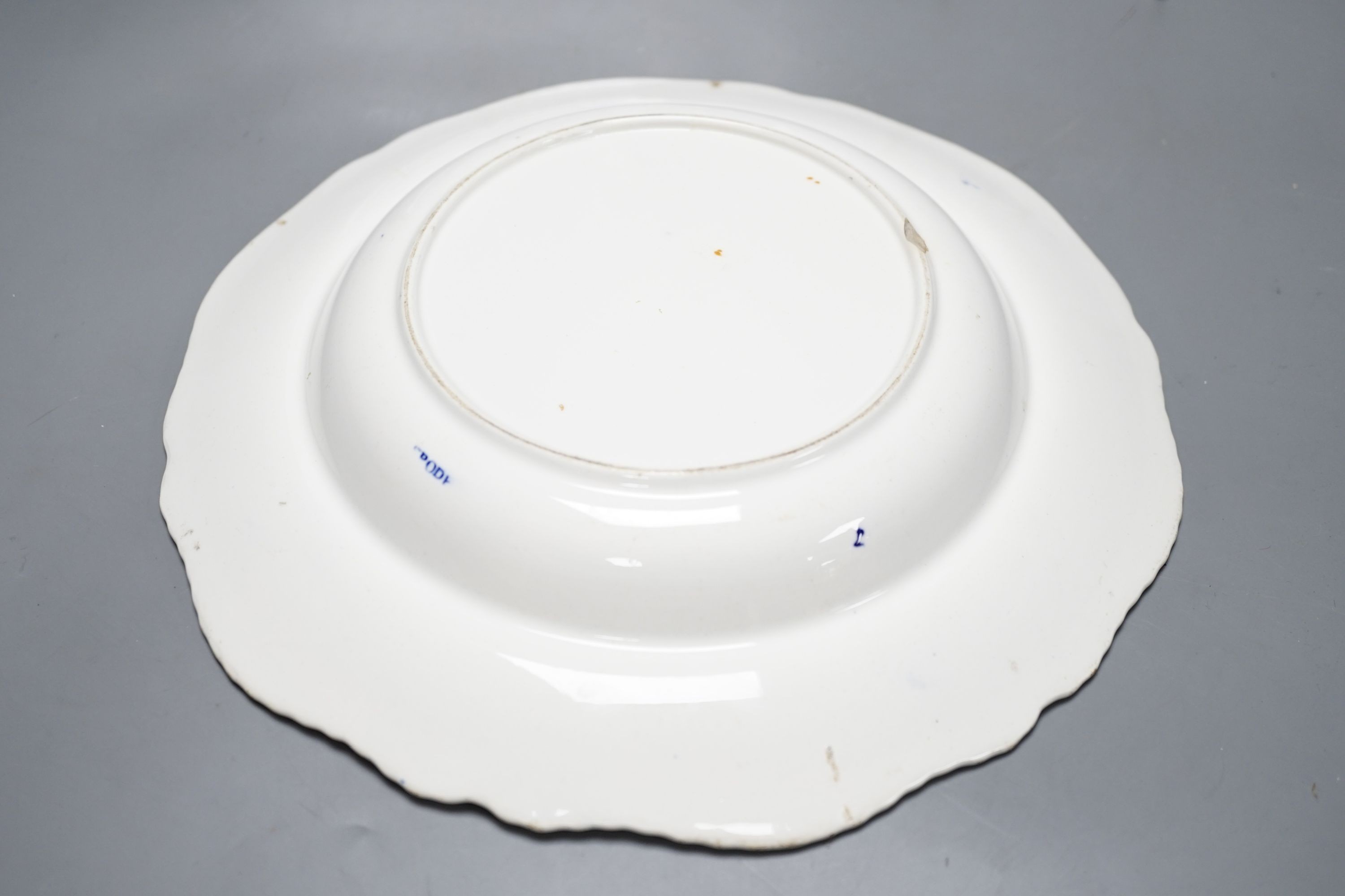 An 18th century Deflt vase and two early 19th century Spode pottery dishes, vase 24 cms high